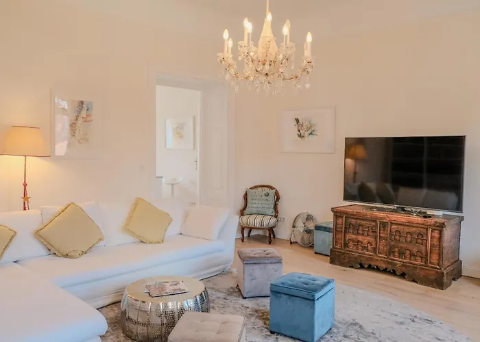 شقة Altstadt Elegance